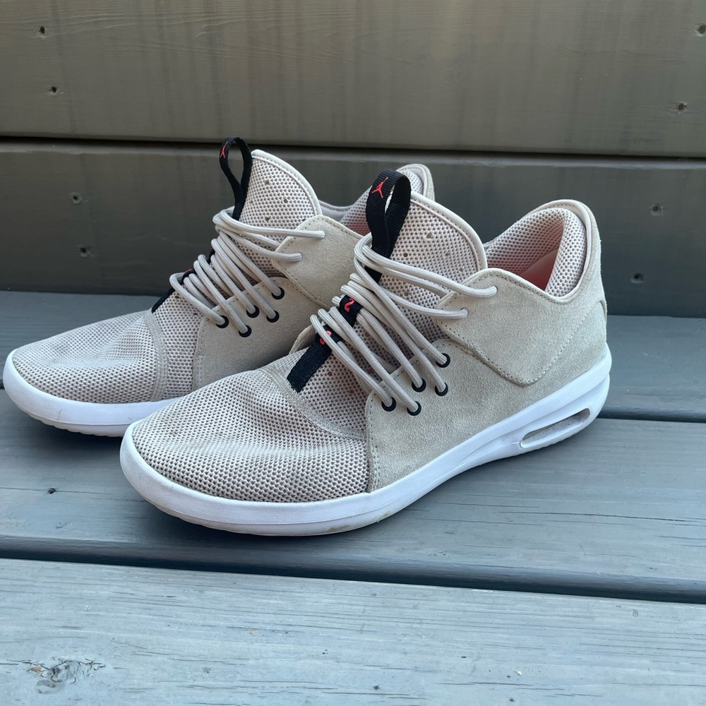 Jordans First Class